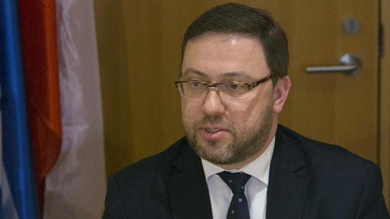 RMF24: бывший посол Польши сдал украинский орден из-за героизации УПА