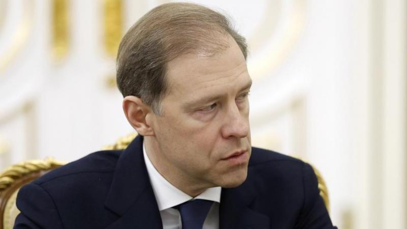 Мантуров отметил, что указ президента о временном управлении не появился из "вакуума"