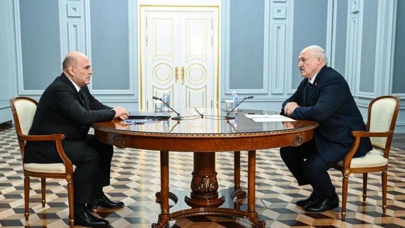 Лукашенко принял Мишустина в Белоруссии