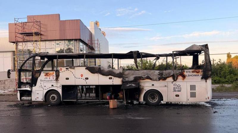 Число жертв атаки на автобус в ДНР увеличилось до восьми