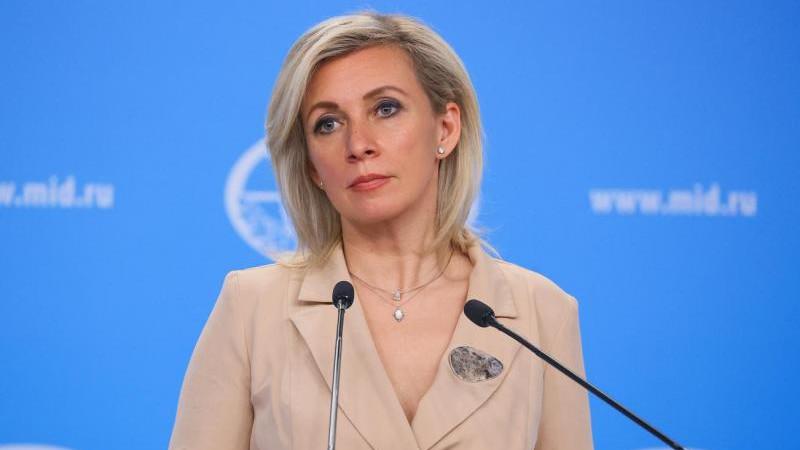 Захарова сравнила Армению с не определившимся пассажиром