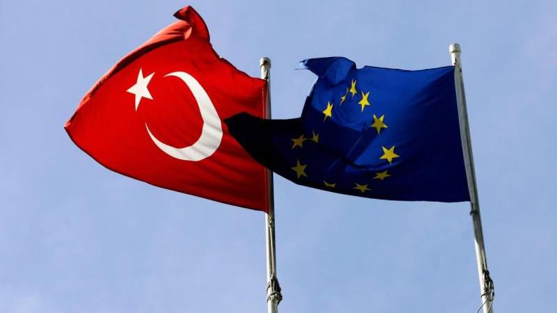 Турция направила письмо о намерении присоединиться к еврозоне