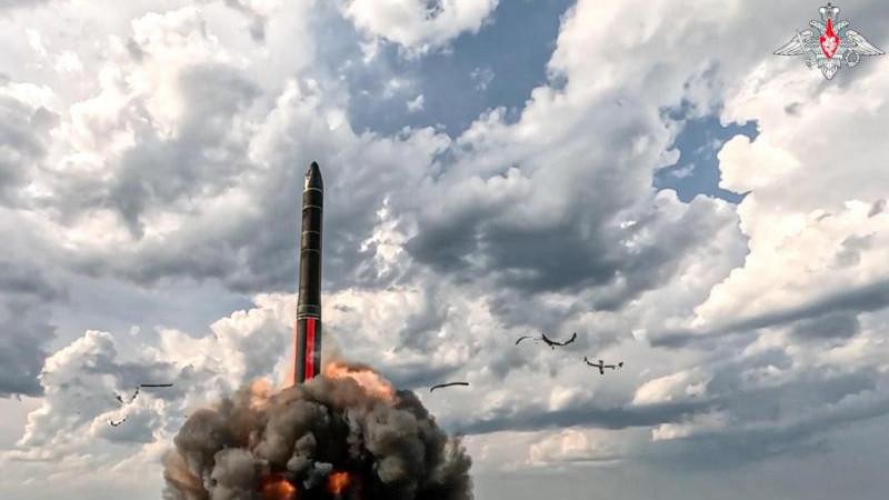 СБ РФ: учения ядерных сил России и Белоруссии призваны отрезвить "горячих прибалтийских тигров"