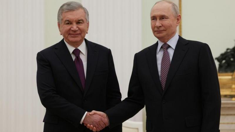Путин принял Мирзиёева в Константиновском дворце