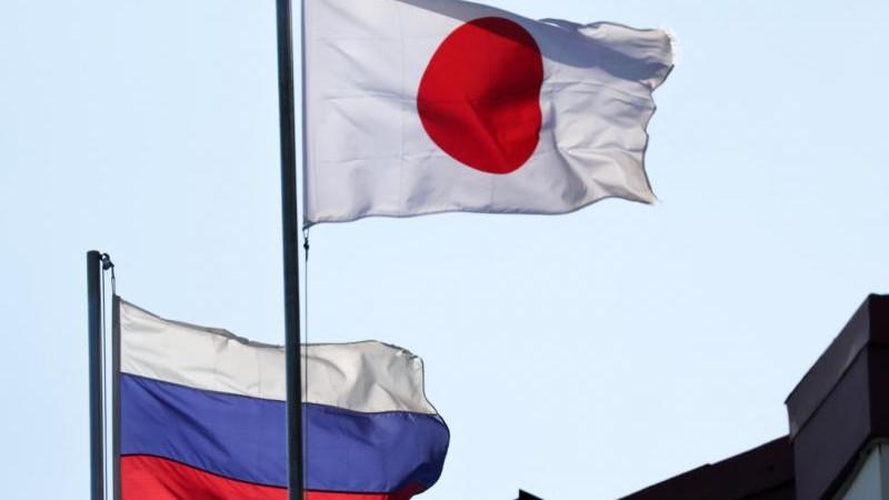 Трутнев заверил, что Японии никто не отдаст Курильские острова