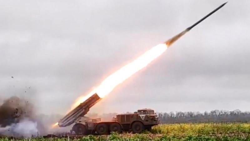 Российские ВС за неделю нанесли массированный и 17 групповых ударов
