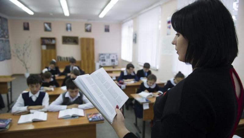 В Госдуме предложили дать учителям дополнительный выходной