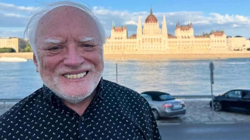 Guardian: в Венгрии герой мема стал самым популярным кандидатом в президенты