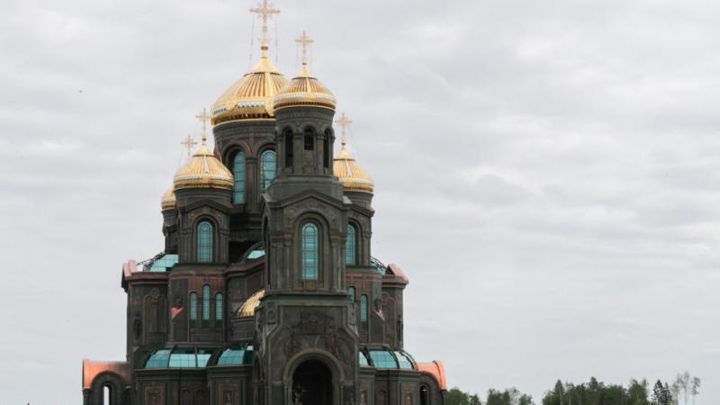 В Главном храме ВС РФ состоялось Рождественское богослужение с участием Белоусова