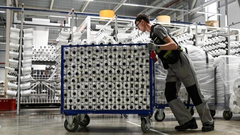 Следующая рабочая неделя для жителей России вновь будет короткой