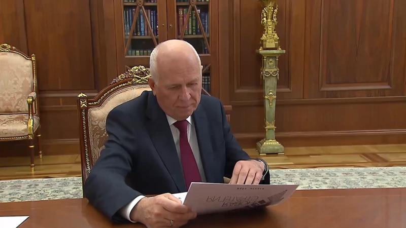 Путин похвалил Ростех за увеличение объема гражданской продукции в условиях СВО