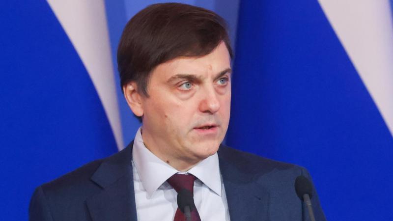 Кравцов заверил, что катастрофы с нехваткой учителей в России нет