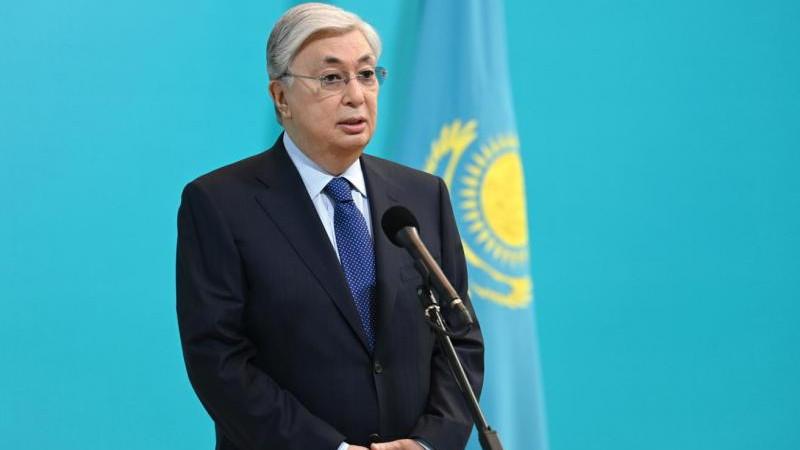 Новая конституция Казахстана позволяет Токаеву вновь баллотироваться на выборах