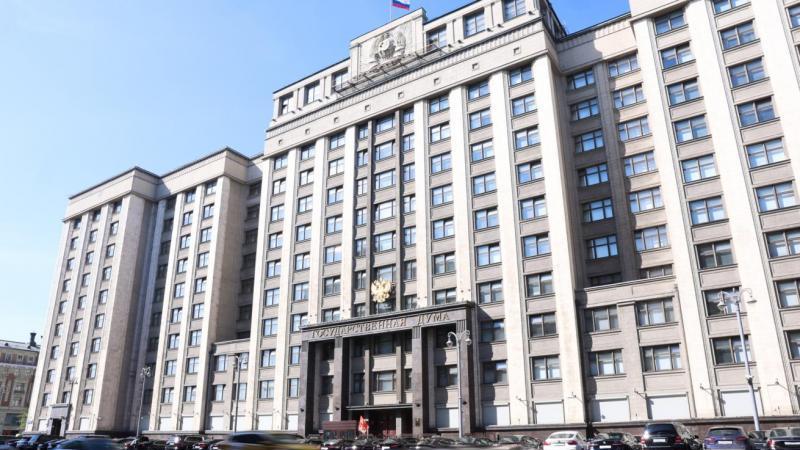 В ГД предложили увеличить МРОТ до 50 тыс. рублей с 2027 года
