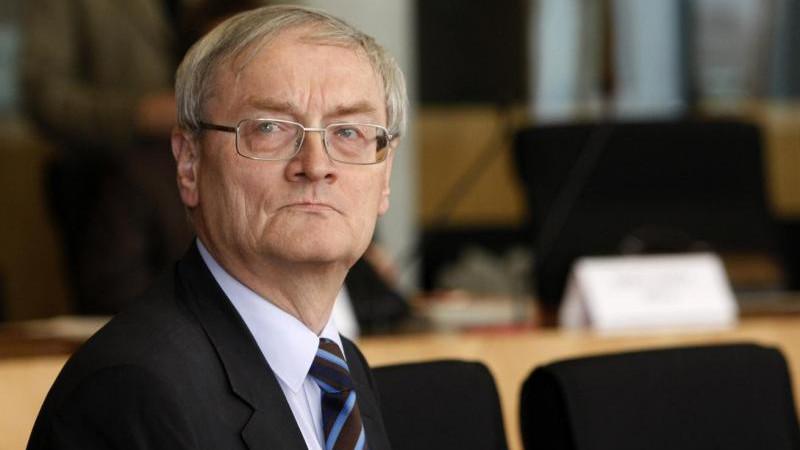 Экс-глава разведки ФРГ арестован по делу о госизмене