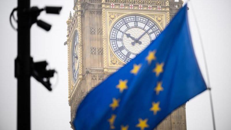 Bloomberg: более половины граждан Британии поддержали бы возвращение в ЕС
