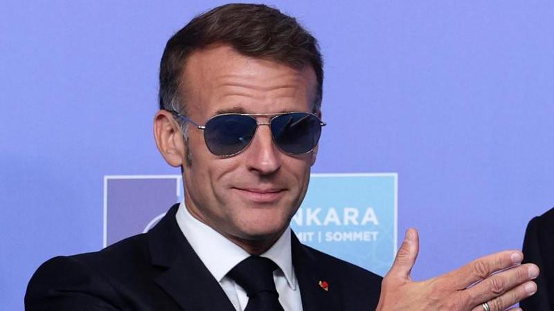 Макрон заявил, что не верит в возможность захвата Гренландии США