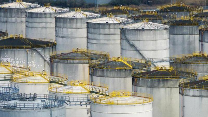 Цена нефти Brent впервые с 22 июня превысила $80