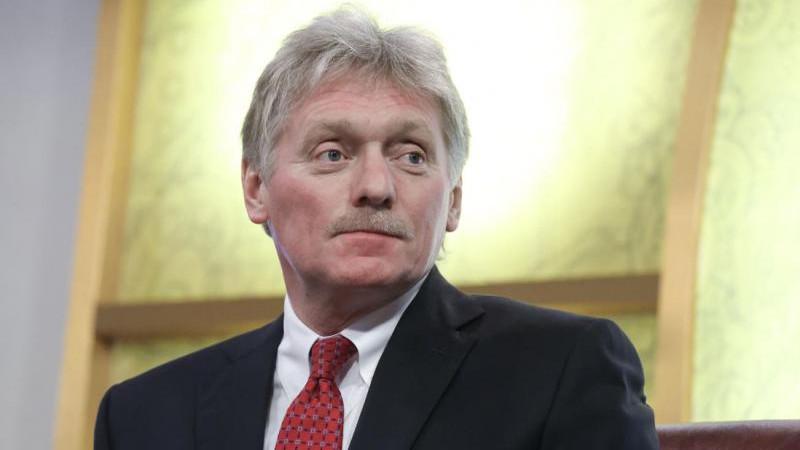 Песков заявил, что Россия не стремится к дедолларизации