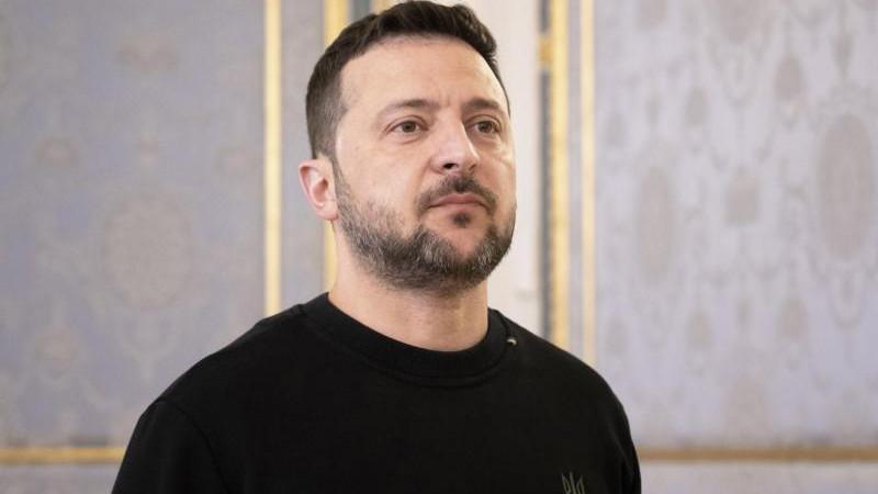 Зеленский считает США возможным местом встречи с Путиным