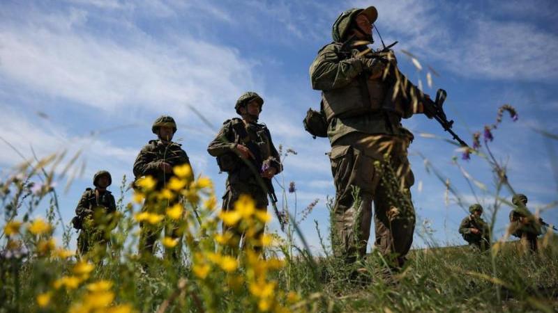 Суточные потери ВСУ в зоне спецоперации составили около 1 385 военных