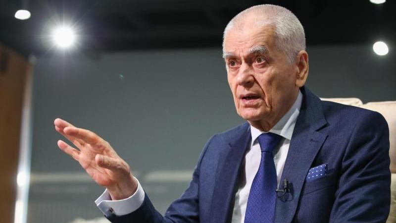 Онищенко отреагировал на появление в России устойчивого к препаратам туберкулеза