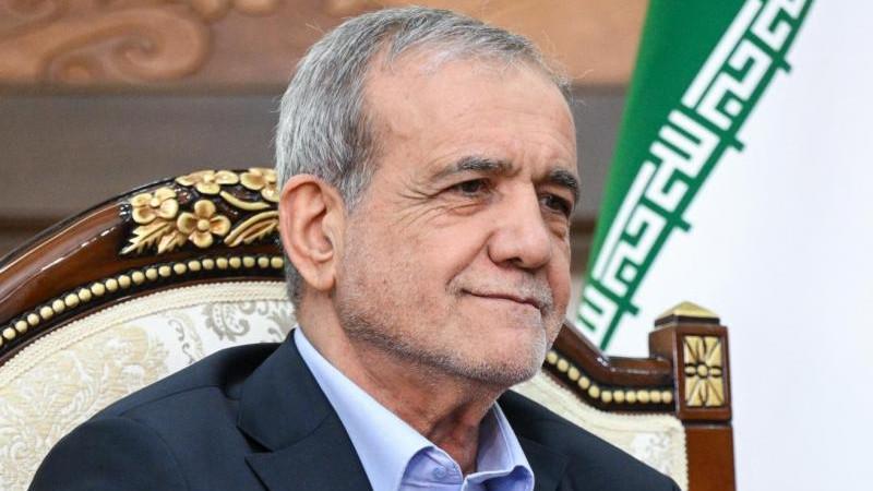 Пезешкиан предложил создать формат "страны СНГ+ Иран"
