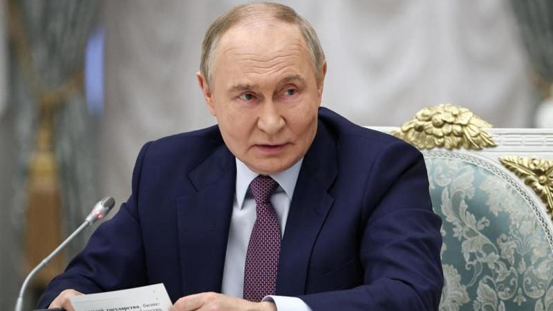 Президент обсудил с Совбезом угрозы и вызовы информбезопасности