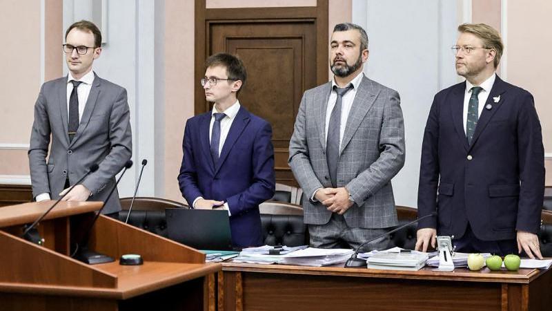 Верховный суд решил снять партию "Яблоко" с выборов в Госдуму
