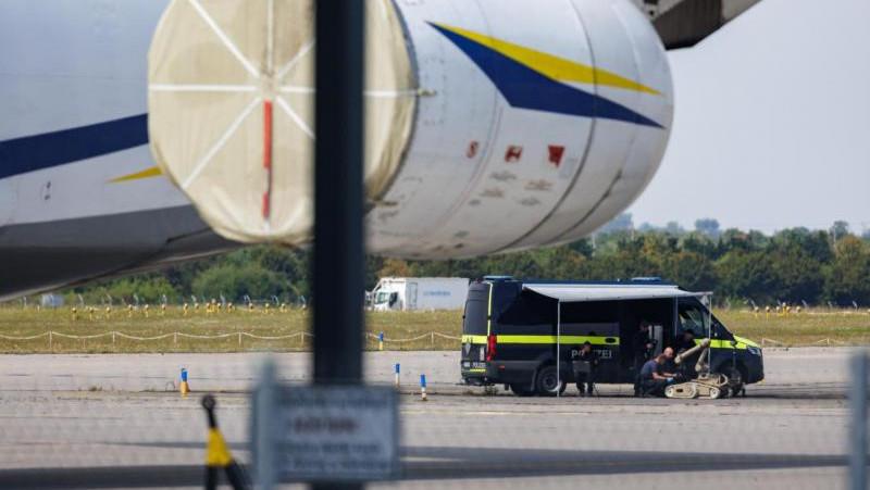 Bild: дроном в аэропорту Лейпцига могли управлять из любой точки мира