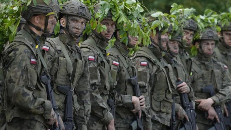 В Польше не исключают возвращения службы по призыву