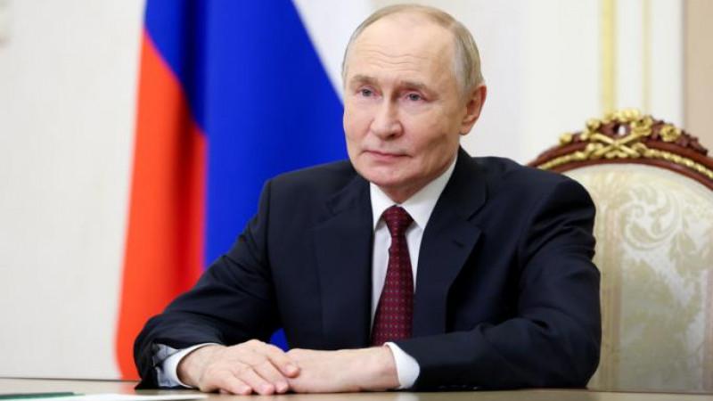 Пашинян и Токаев направили поздравления Путину по случаю Дня России