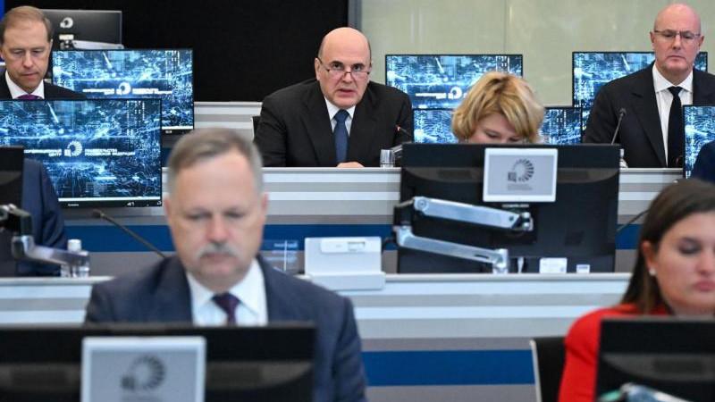 Мишустин обозначил приоритетом правительства устойчивый рост экономики
