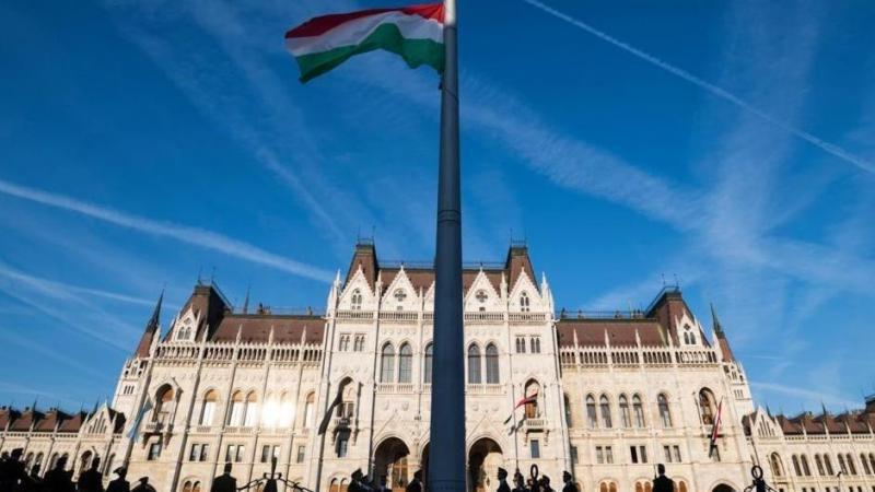 Выборы в парламент Венгрии намечены на 12 апреля