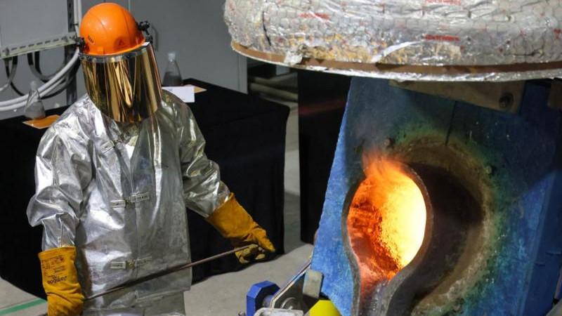 Цена серебра вновь обновила исторический максимум