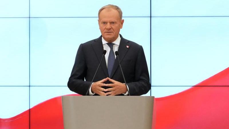 Туск при общении с Клуни пошутил, что не виноват в том, что его зовут Дональд