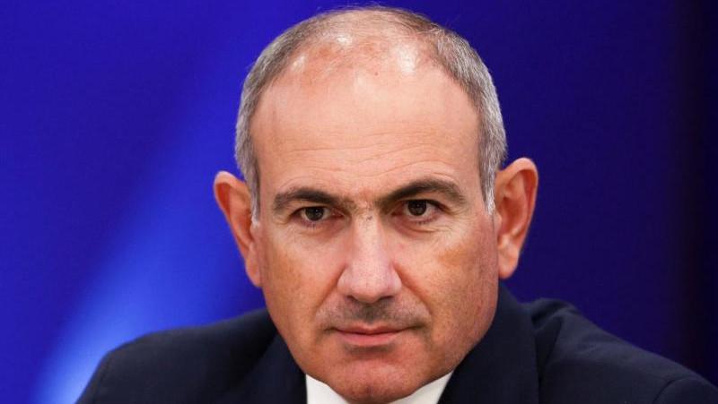 Пашинян заявил о намерении найти "дружеские решения" ситуации вокруг ж/д концессии