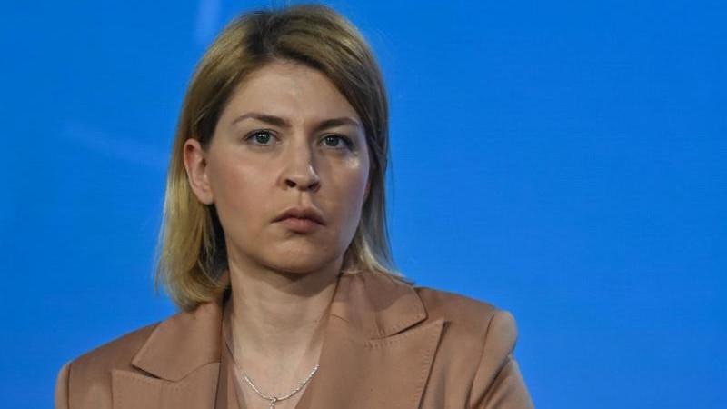За экс-посла Украины в США Стефанишину внесли залог