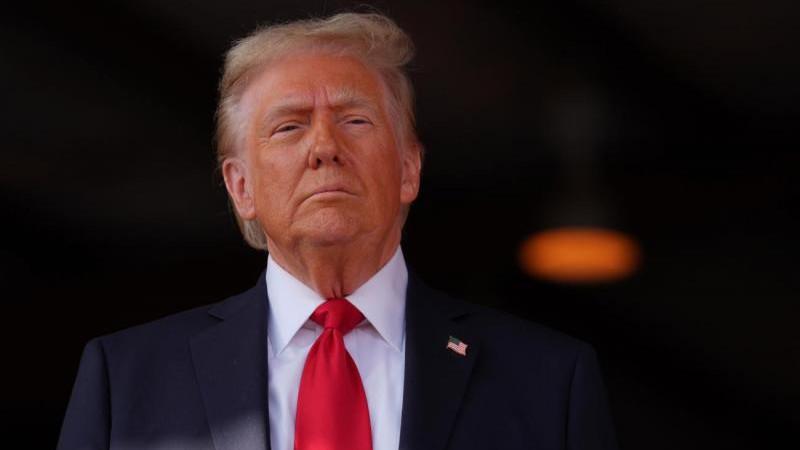 Трамп хотел бы остаться президентом США на третий срок
