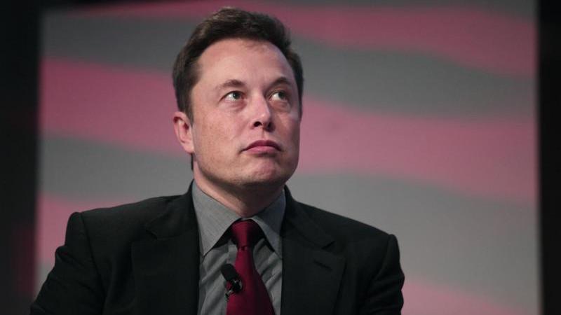 Forbes: Маск вновь утратил статус триллионера