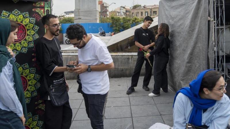 Bloomberg: компания SpaceX отменила плату за доступ к Starlink в Иране