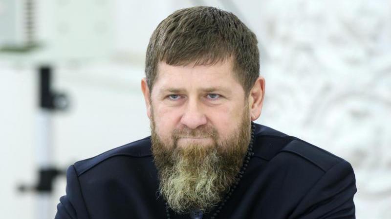 Кадыров сообщил, что у него нет проблем с почками и желудком