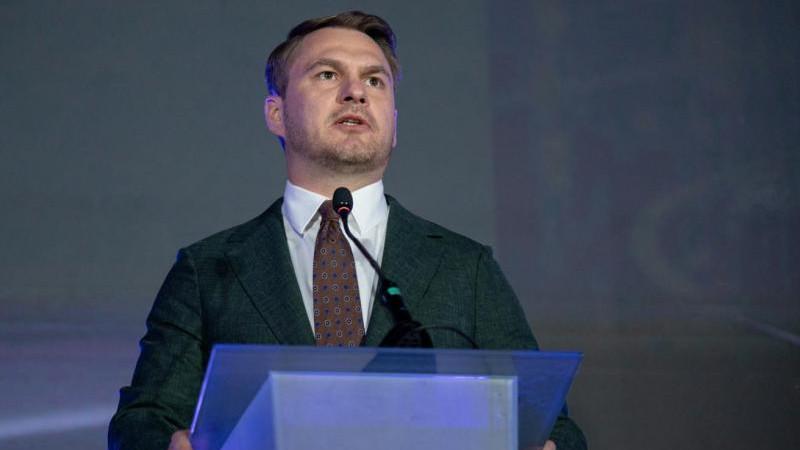 Зеленский сместил Кравченко с должности генпрокурора без утверждения Рады