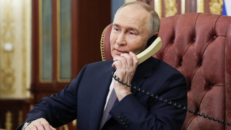 Президенты России и Белоруссии провели телефонный разговор