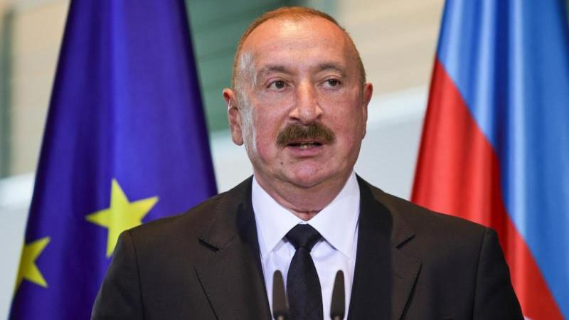 Алиев заявил, что Европарламент является "гнездом взяточников"