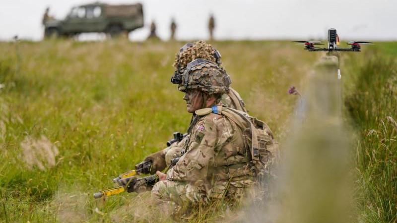 Ipsos: почти 50% жителей Великобритании отказалась бы воевать за свою страну