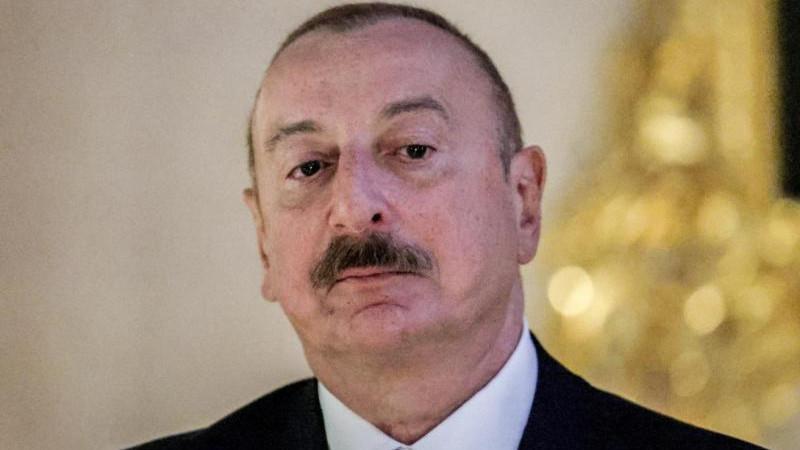 Алиев назвал хрупким мир между Азербайджаном и Арменией