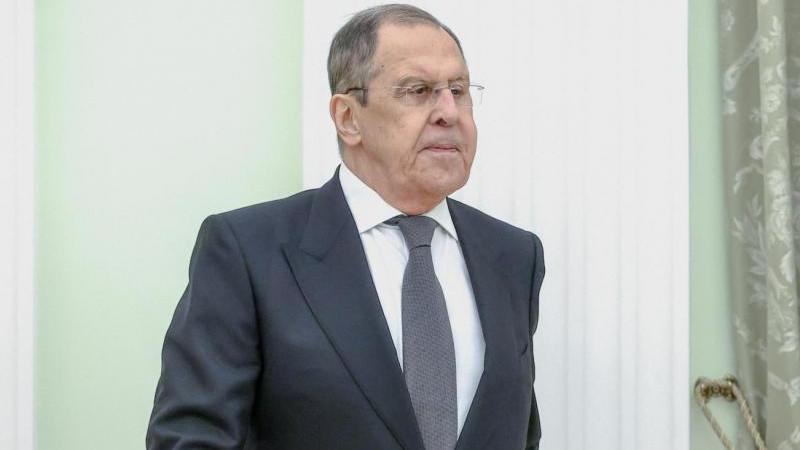 Лавров: доллар и евро в торговле России и Китая используются "на уровне погрешности"