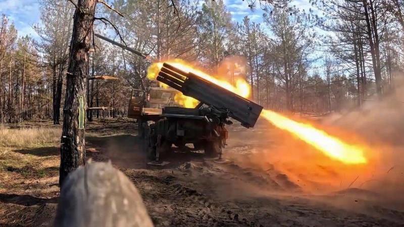 Суточные потери ВСУ в зоне спецоперации составили около 1 450 военных
