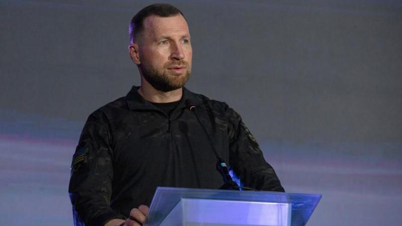 Зеленский поручил и.о. председателя СБУ Хмаре исполнять обязанности главы МО